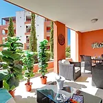 Victoria Garden Apartment