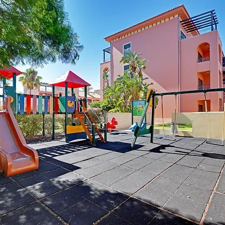 Victoria Garden * فيلامورا