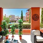 Victoria Garden *